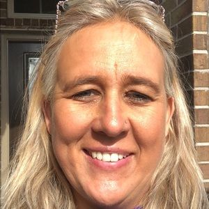 Meet your Posher, Shelly